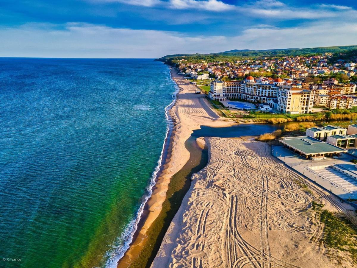 Апартамент Ели Obzor Bagian luar foto